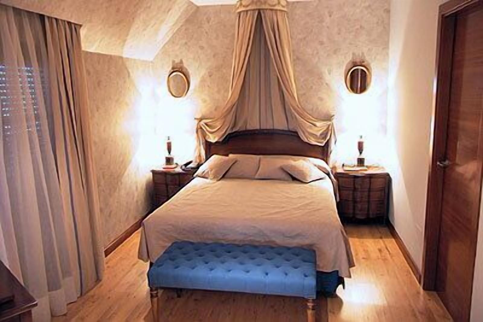 Hotel Santiago Benavente Esterno foto
