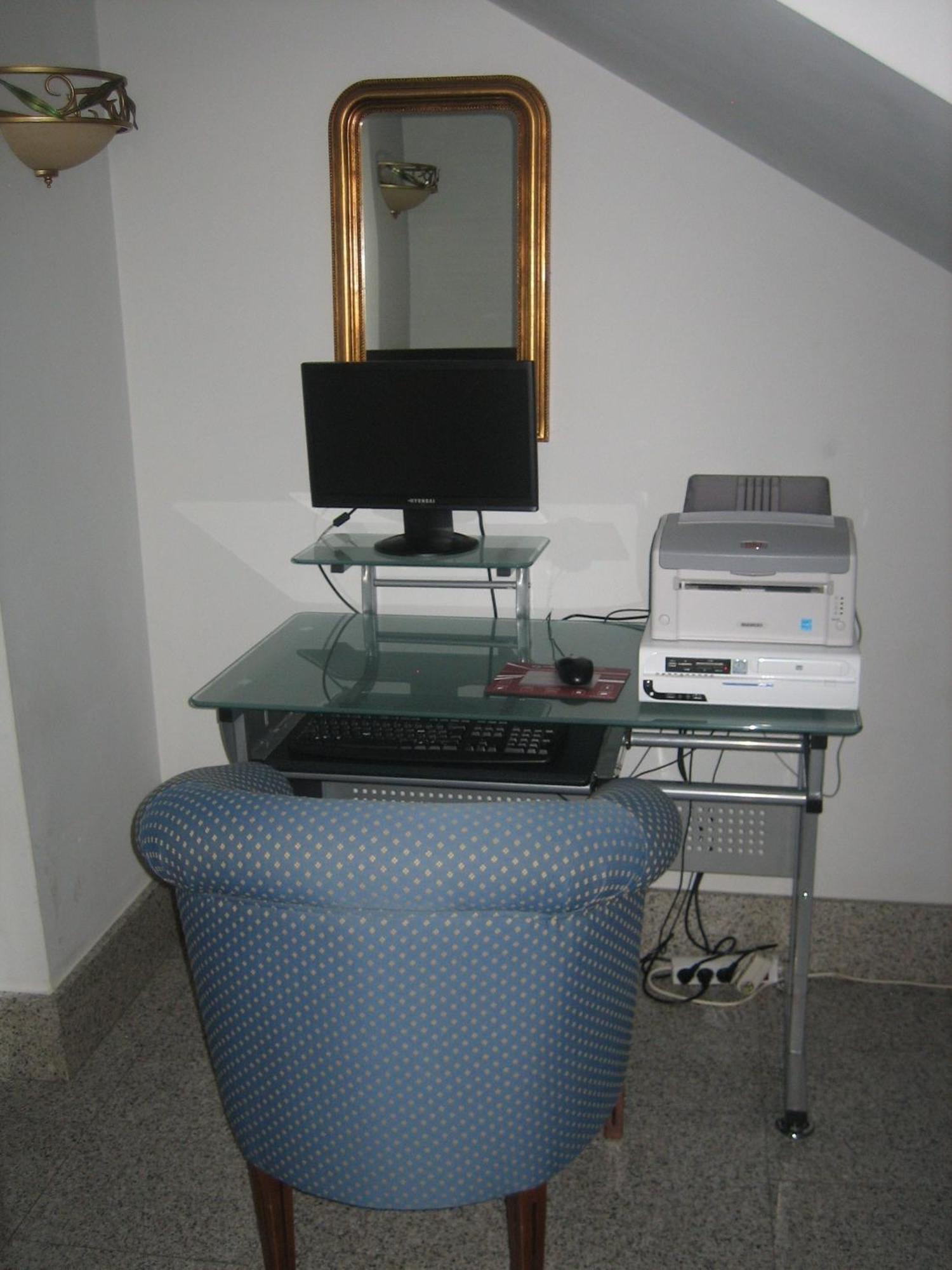 Hotel Santiago Benavente Esterno foto