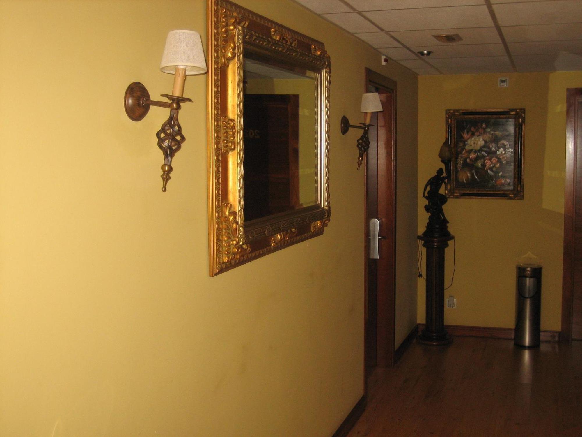 Hotel Santiago Benavente Esterno foto