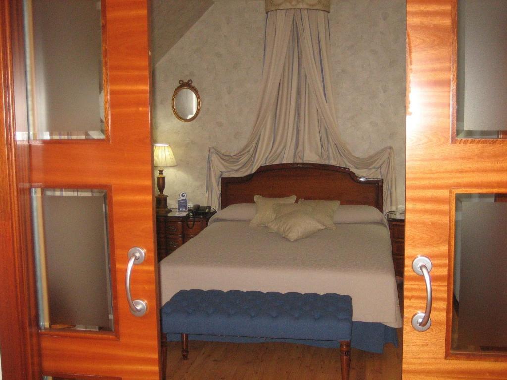 Hotel Santiago Benavente Camera foto